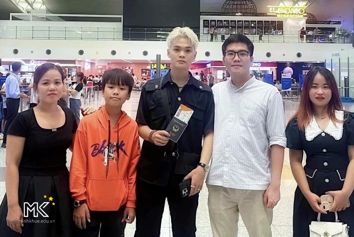 Học viên tại Việt Nam